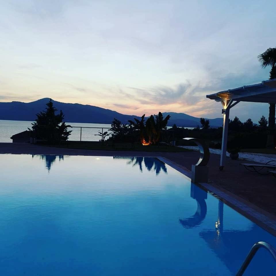 Thalassa Hotel & Spa Paleros Eksteriør billede